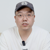 設(shè)計(jì)師：朱韋